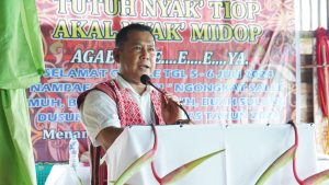 Read more about the article Misa Pemberkatan Buah Sulung, Alat Tani dan Salib Ladang Di Rumah Betang Ponoriu Dusun Lintang Kapuas, Desa Lintang Kapuas, Kecamatan Kapuas